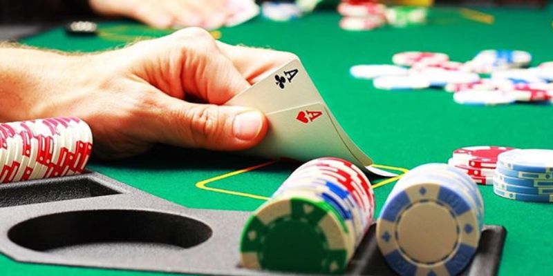 Ưu điểm vượt trội khi trải nghiệm poker 8kbet